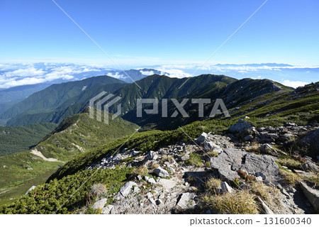 攀登長野縣中央阿爾卑斯山的木曾駒山 攀登長野縣中央阿爾卑斯山的木曾駒山 131600340