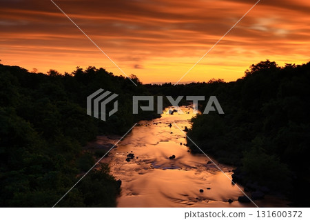 The river dyed in the morning glow 131600372