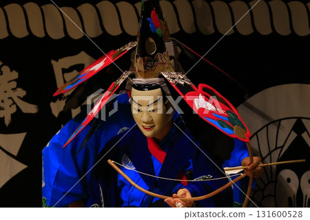 抬著神轎的男人 131600528