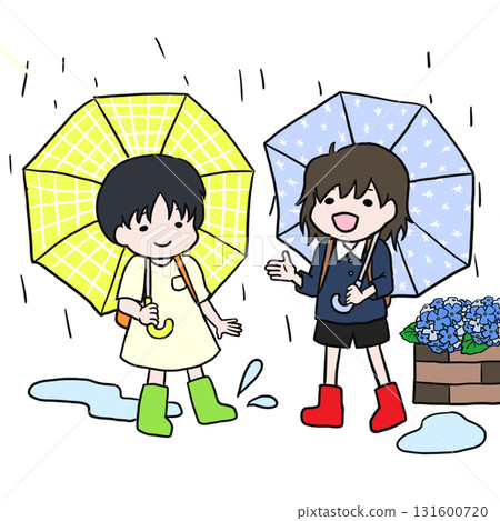 兩個人在雨中行走 131600720