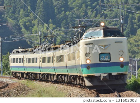 485系北越特快上沼みつ彩色列車通過俱利伽羅彎道 131602008
