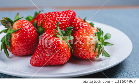 Strawberry Sachinoka 131604967
