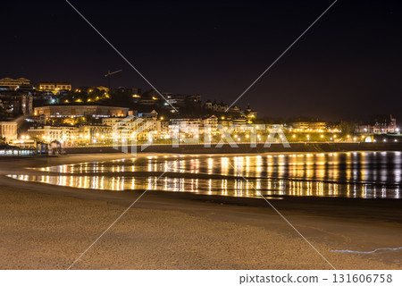 Night view of resort hotels and street lights along Concha Beach in San Sebastian Night view of resort hotels and street lights along Concha Beach in San Sebastian 131606758