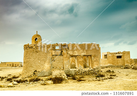 Ruins of an ancient fishing village 131607891