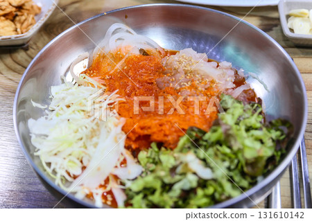 Korean cold Raw Fish Soup 131610142