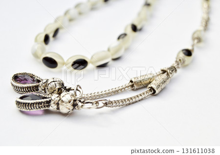 Black white and silver beads sequenced, short rosary, tespih tesbih Black white and silver beads sequenced, short rosary, tespih tesbih 131611038