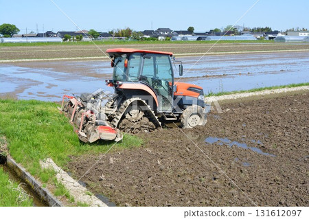 農用拖拉機 131612097