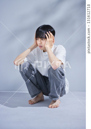 Beauty image portrait of a man in his 20s 131612718