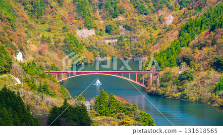 Shogawa Gorge (Autumn) Shogawa Gorge (Autumn) 131618565
