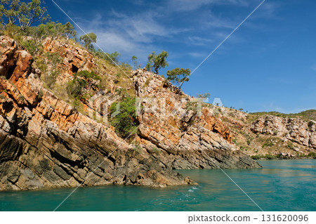 Marks of time - Talbot Bay Marks of time - Talbot Bay 131620096