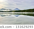 Reversed Fuji reflected in West Lake 131629293