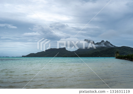 Panoramic View of Bora Bora Island in French Polynesia Panoramic View of Bora Bora Island in French Polynesia 131631119