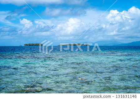 Lagoon and Motus on the Coral Reef of Tahaa Island, French Polynesia 131631146