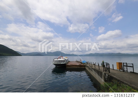 Akita Senboku Lake Tazawa High-speed boat Tazawa anchored 131631237