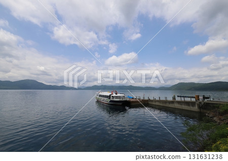 Akita Senboku Lake Tazawa High-speed boat Tazawa anchored Akita Senboku Lake Tazawa High-speed boat Tazawa anchored 131631238