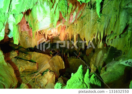 Stalactites @ Abukuma Cave ☆mar_lapin Stalactites @ Abukuma Cave ☆mar_lapin 131632550
