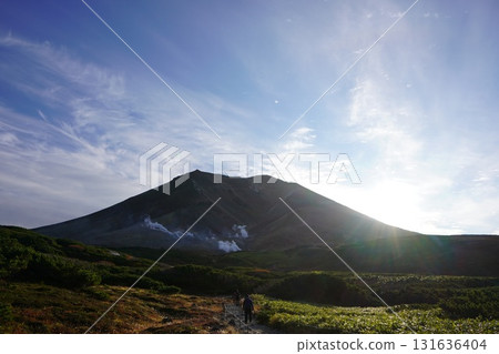 秋高氣爽的朝日山 秋高氣爽的朝日山 131636404