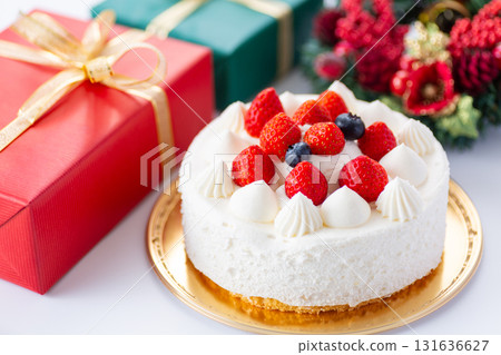 Whole shortcake 131636627