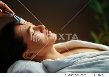 Cosmetologist at work Cosmetologist at work 131636908