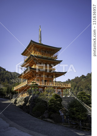 那智山青岸渡寺的三重塔 131636957