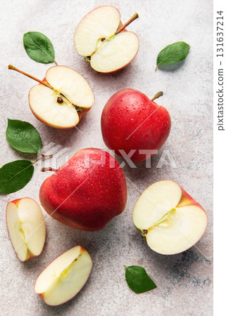 Ripe red apples whole and sliced fresh fruit Ripe red apples whole and sliced fresh fruit 131637214