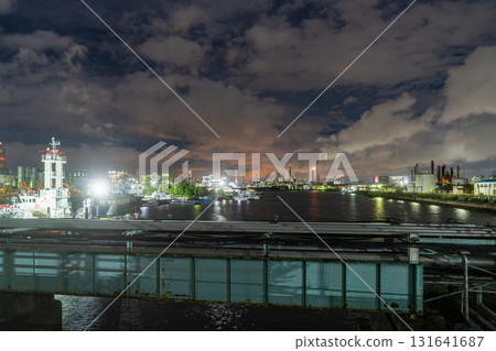 [Kanagawa Prefecture] Factory night view/Kawasaki Chidori Canal 131641687