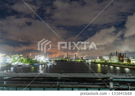 [Kanagawa Prefecture] Factory night view/Kawasaki Chidori Canal 131641688