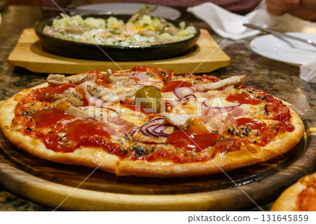 Fragrant and hot pizza Fragrant and hot pizza 131645859