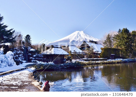 從忍野八海眺望富士山 131646470