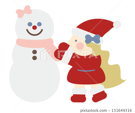 可愛的女孩聖誕老公公在堆雪人 131649316