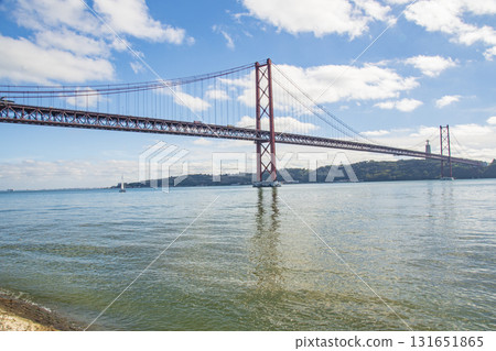 Portuguese cityscape and tourism 131651865