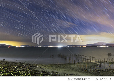 Setouchi's winter starry scenery: Star trails 131658803