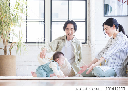 Baby and her husband and wife Baby and her husband and wife 131659355