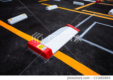 新停車場。原為住宅區投幣停車場。 a-2。高對比度。 131660864