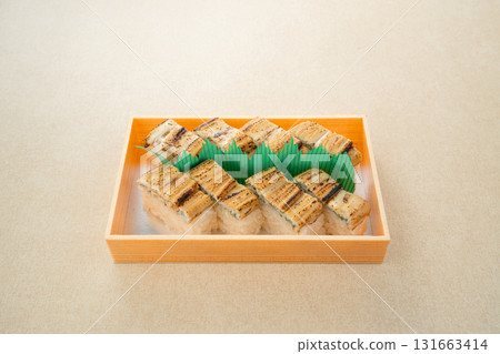 Boiled conger eel pressed sushi 131663414