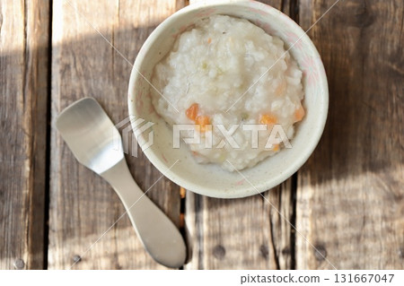 咀嚼階段寶寶五倍米粥 - 9個月寶寶輔食 131667047