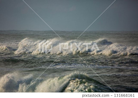 Rising sea of the Japan Sea 131668161