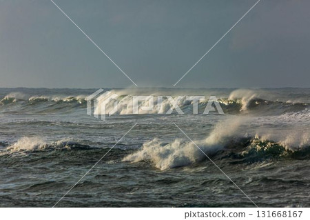 Rising sea of the Japan Sea 131668167