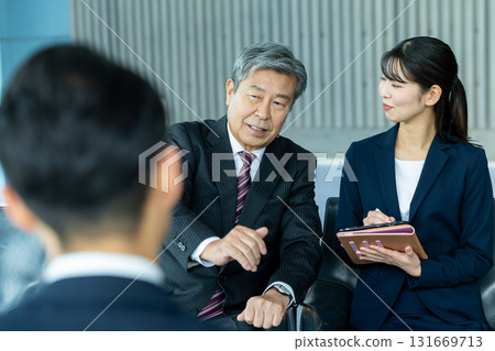 business person business person 131669713