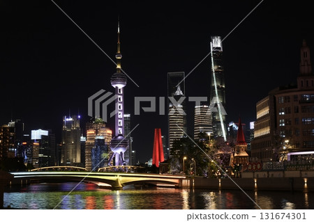 Shanghai, Bund Oriental Pearl Tower Shanghai, Bund Oriental Pearl Tower 131674301