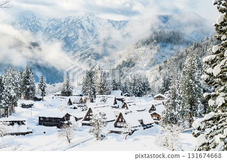 Gokayama: Ainokura Gassho-style Village on a Clear Snowy Day Gokayama: Ainokura Gassho-style Village on a Clear Snowy Day 131674668