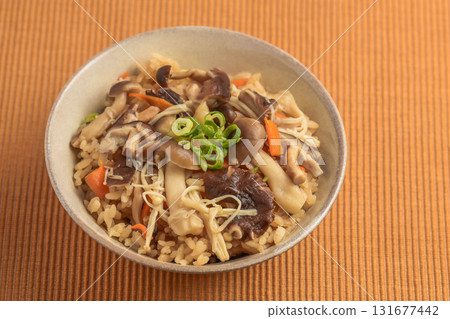 秋味蘑菇飯 秋味蘑菇飯 131677442
