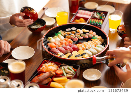 New Year's dinner with my family and grandma who returned home 131678489