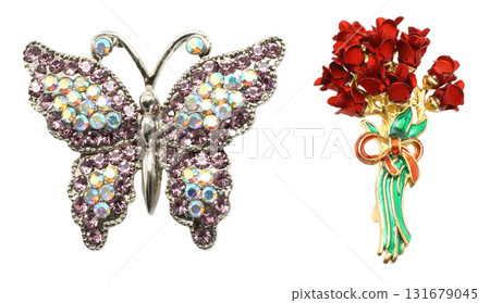 Set of decorative fashion brooches for clothing isolated on transparent background 131679045