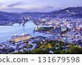 A beautiful evening view of Nagasaki from the Nabekanmuriyama Observatory (Nabekanmuriyama, Nagasaki City, Nagasaki Prefecture) 131679598
