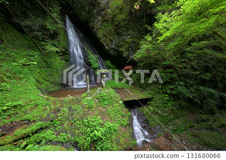 Fudoson Falls (Miyama-cho, Nantan City, Kyoto Prefecture) 131680066