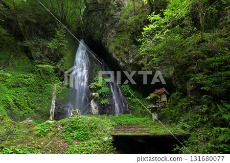 Fudoson Falls (Miyama-cho, Nantan City, Kyoto Prefecture) Fudoson Falls (Miyama-cho, Nantan City, Kyoto Prefecture) 131680077