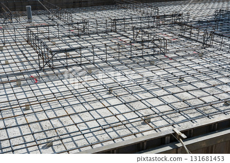 施工現場地基加固，基礎穩固 131681453