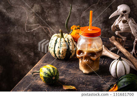Halloween autumn drink spicy pumpkin latte 131681700