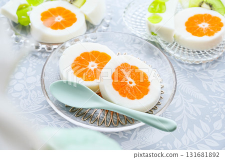 Whole mandarin orange and milk agar 131681892